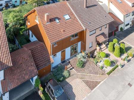 Luftbild Vorgarten Luftbild Vorgarten - Doppelhaushälfte in 68723 Plankstadt mit 196m² kaufen