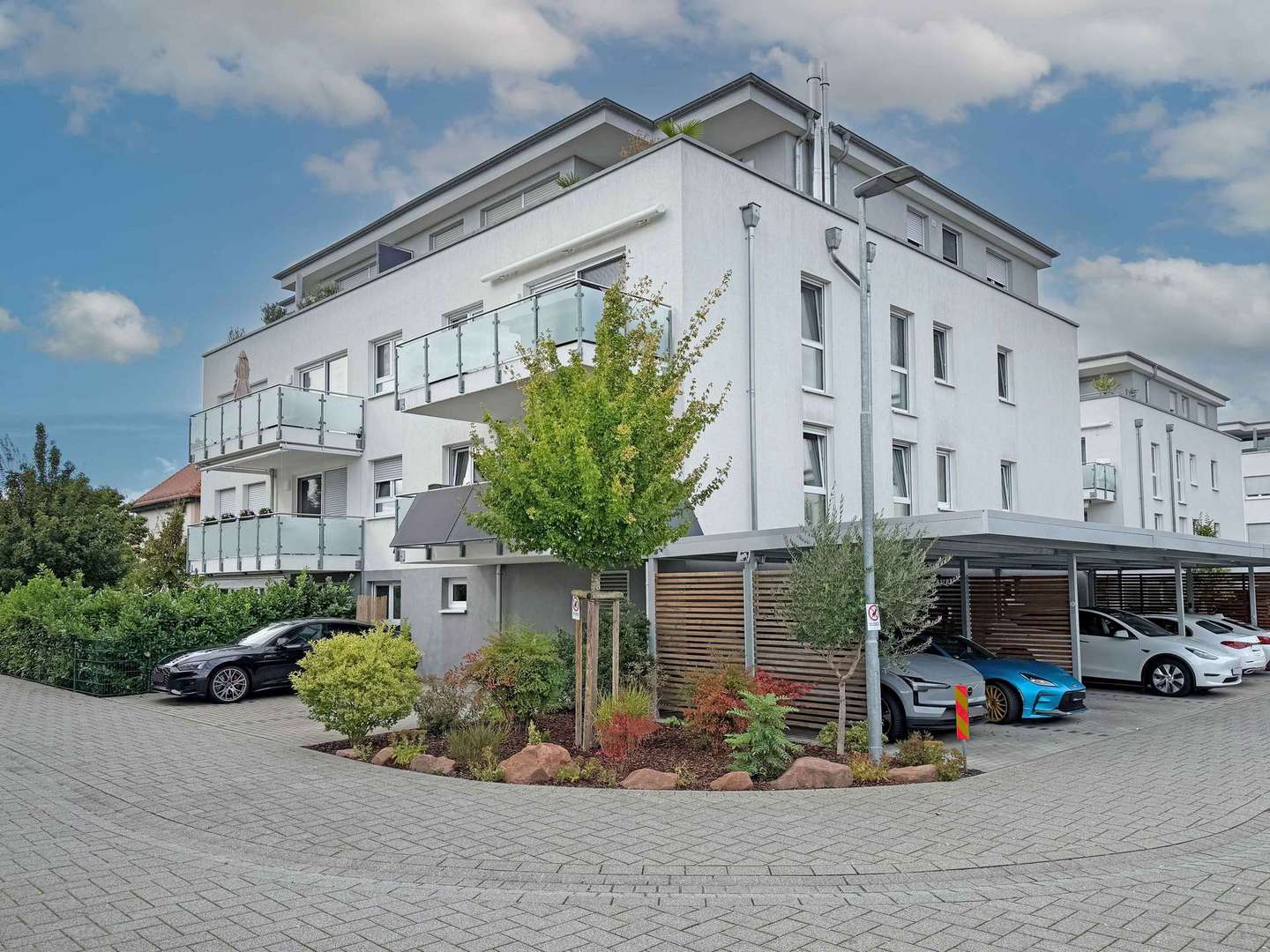 Straßenansicht - Etagenwohnung in 68809 Neulußheim mit 108m² kaufen