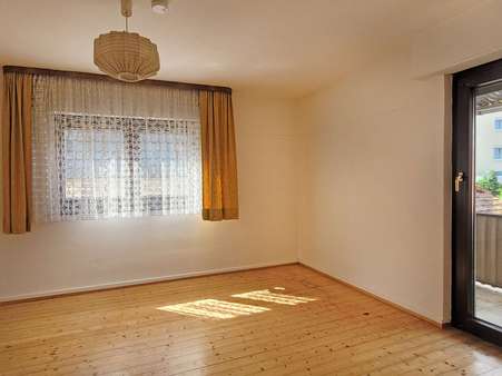 Zimmer mit Balkon OG Zimmer mit Balkon OG - Einfamilienhaus in 69231 Rauenberg-Malschenberg mit 135m² kaufen