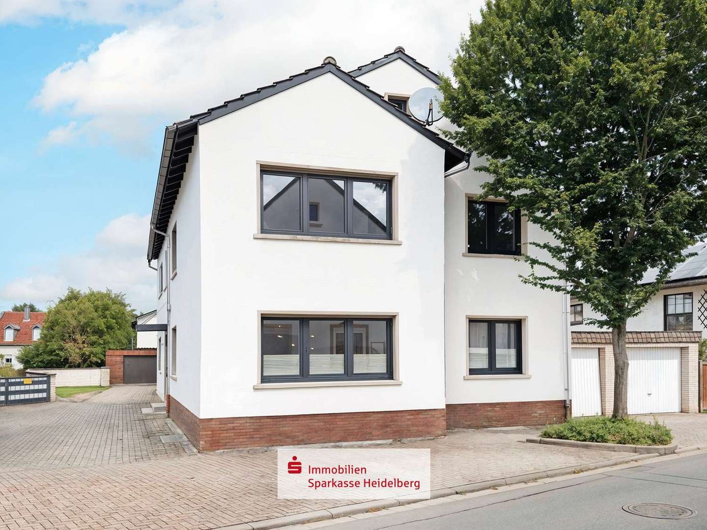 OG_Titelbild mit Logo - Etagenwohnung in 67354 Römerberg mit 121m² kaufen