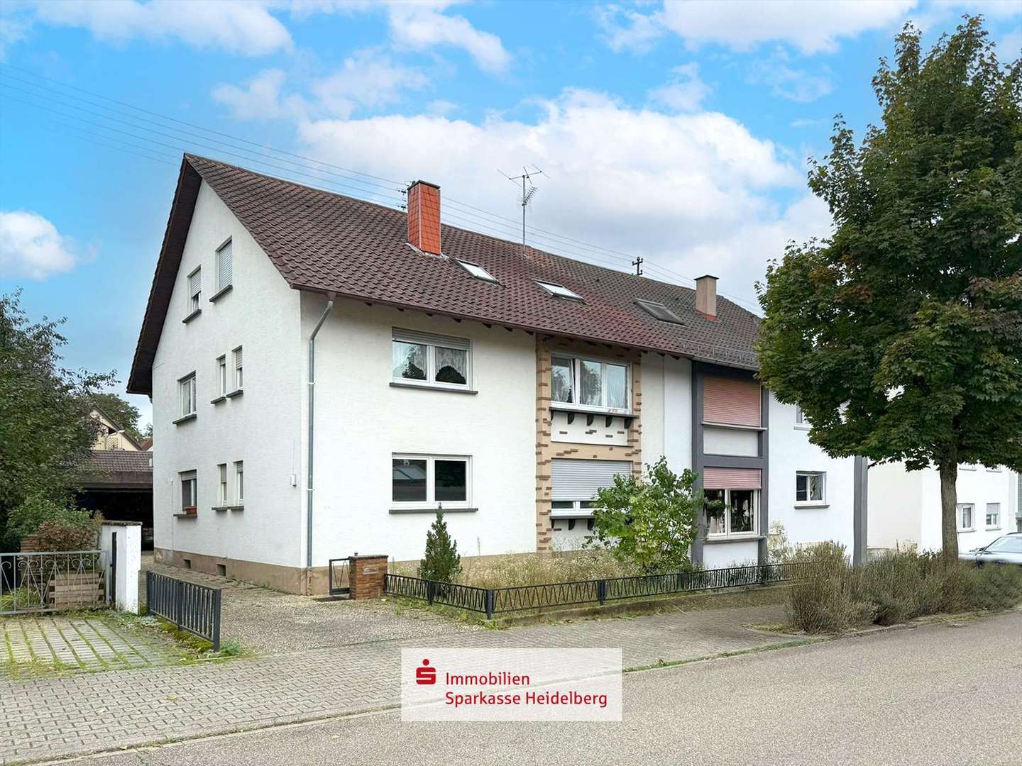 Hausansicht Hausansicht - Mehrfamilienhaus in 76684 Östringen mit 220m² kaufen