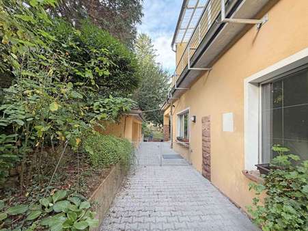 Außenbereich - Wohn- / Geschäftshaus in 69151 Neckargemünd mit 440m² als Kapitalanlage kaufen