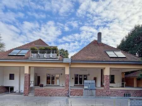 Hausansicht - Wohn- / Geschäftshaus in 69151 Neckargemünd mit 440m² als Kapitalanlage kaufen