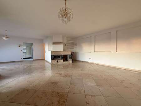 Wohnzimmer Wohnzimmer - Etagenwohnung in 69181 Leimen mit 116m² kaufen