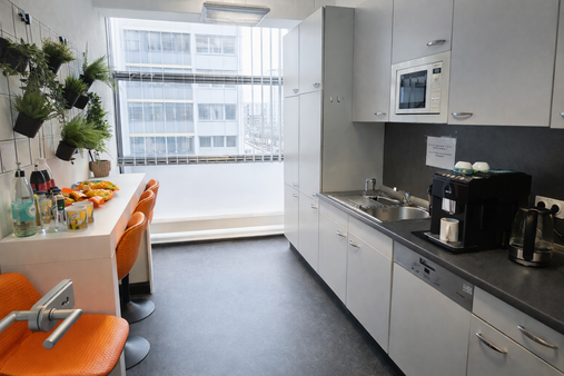 Küche - Bürofläche in 68161 Mannheim mit 340m² mieten