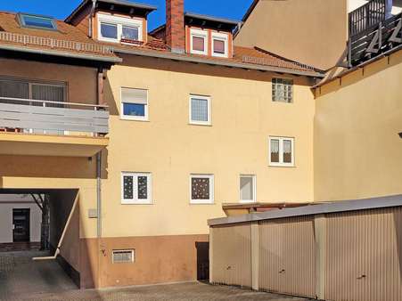 Hausansicht Rückseite - Etagenwohnung in 69245 Bammental mit 86m² kaufen