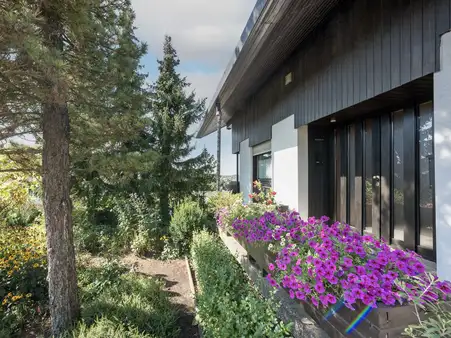 Attraktives Architektenhaus in toller Aussichtslage von Dielheim