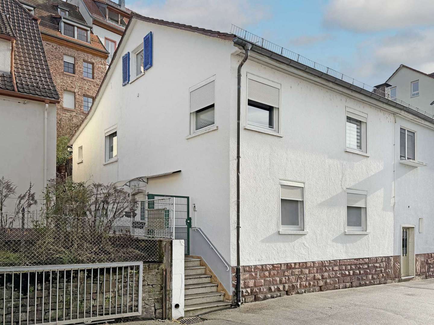 Hausansicht - Doppelhaushälfte in 69151 Neckargemünd mit 174m² kaufen