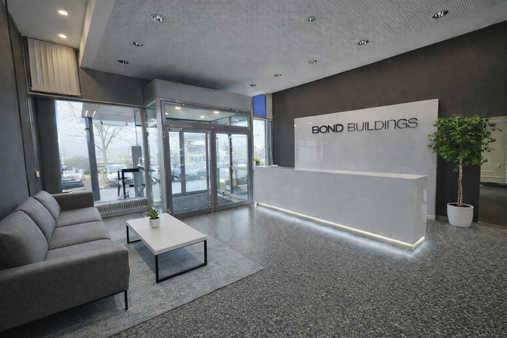 Entree Entree - Bürofläche in 69123 Heidelberg mit 230m² mieten