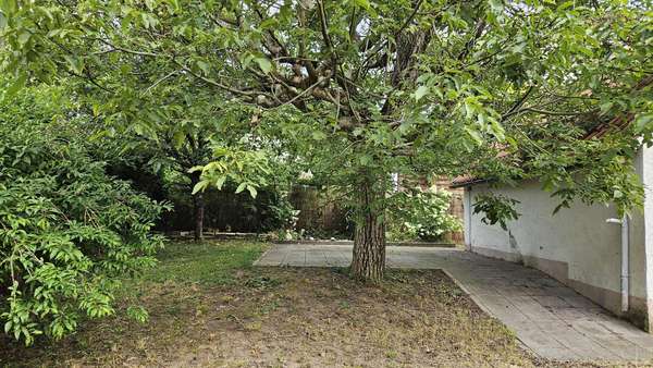 Garten - Zweifamilienhaus in 69168 Wiesloch mit 106m² kaufen