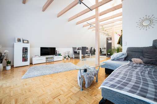 Wohnen Wohnen - Mehrfamilienhaus in 97980 Bad Mergentheim mit 632m² kaufen