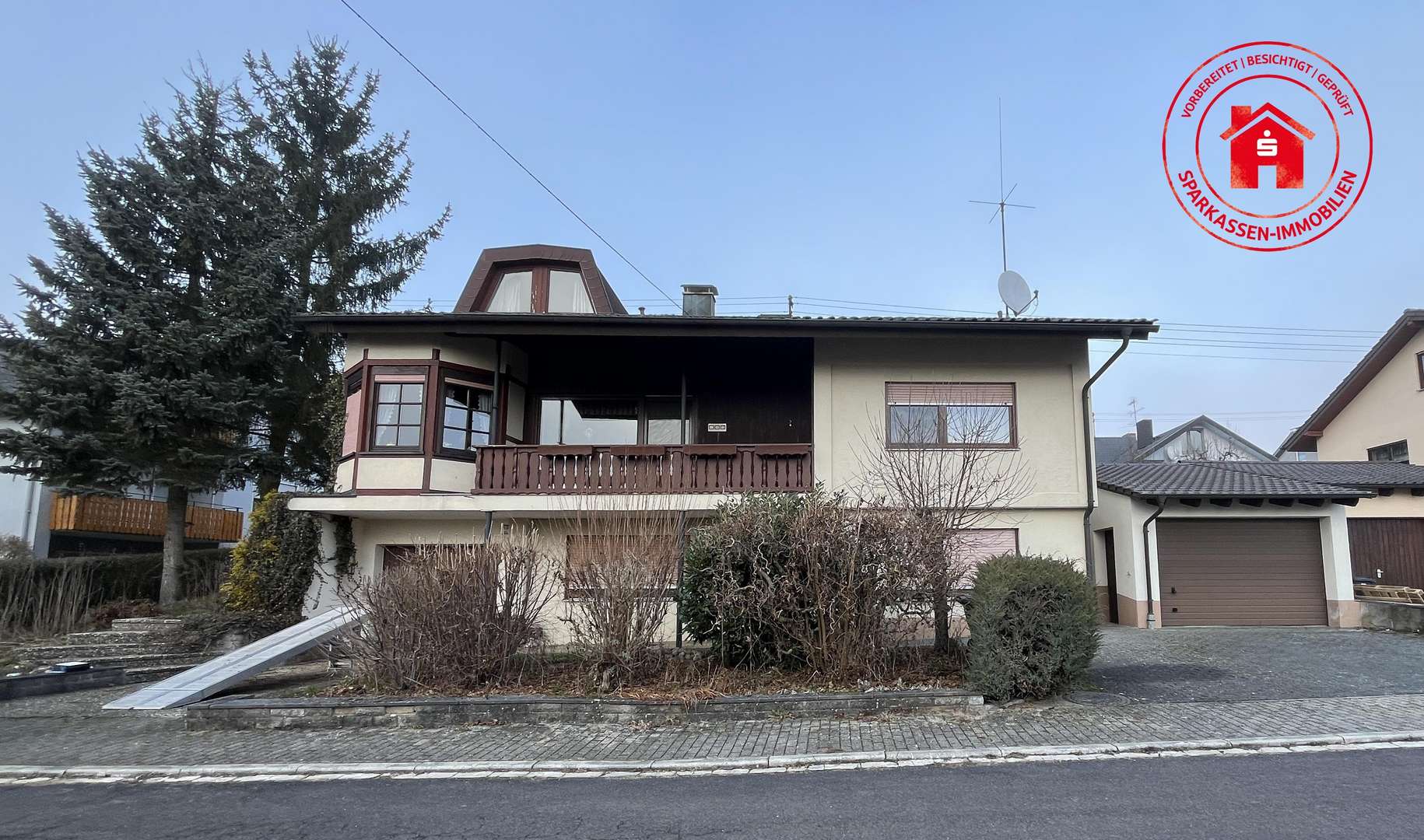 Ansicht - Einfamilienhaus in 97953 Königheim mit 254m² kaufen