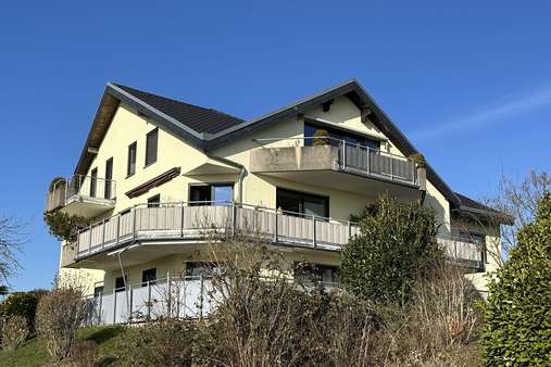 Hausansicht - Etagenwohnung in 97980 Bad Mergentheim mit 97m² kaufen