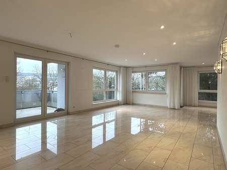 Wohnen - Etagenwohnung in 97980 Bad Mergentheim mit 135m² kaufen