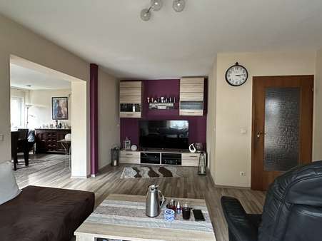 Wohnen EG - Mehrfamilienhaus in 97990 Weikersheim mit 287m² kaufen