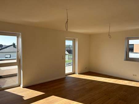 Wohn- Essbereich - Penthouse-Wohnung in 74731 Walldürn mit 77m² kaufen