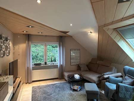 Wohnzimmer OG - Zweifamilienhaus in 74722 Buchen mit 199m² kaufen