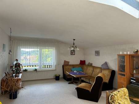 DG links Wohnzimmer - Mehrfamilienhaus in 74838 Limbach mit 384m² kaufen