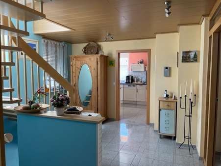 Eingangsbereich Eingangsbereich - Einfamilienhaus in 74842 Billigheim mit 124m² kaufen