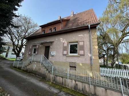 Seitenansicht - Zweifamilienhaus in 74821 Mosbach mit 178m² kaufen