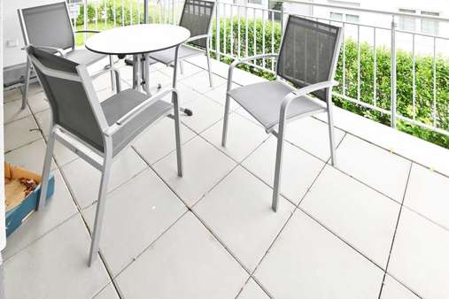 Balkon - Etagenwohnung in 79224 Umkirch mit 106m² kaufen