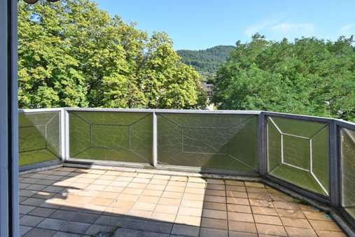 Balkon mit Ausblick - Dachgeschosswohnung in 79183 Waldkirch mit 105m² kaufen