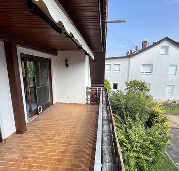 Balkon im OG Balkon im OG - Maisonette-Wohnung in 79331 Teningen mit 171m² kaufen