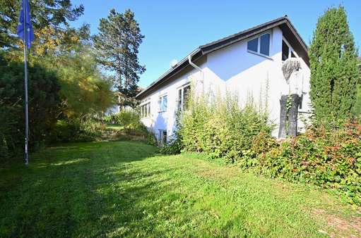 großzügiger Garten - Einfamilienhaus in 79341 Kenzingen mit 227m² kaufen