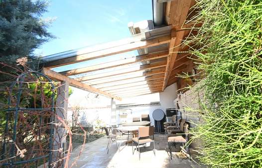 Terrasse - Zweifamilienhaus in 79369 Wyhl mit 260m² kaufen