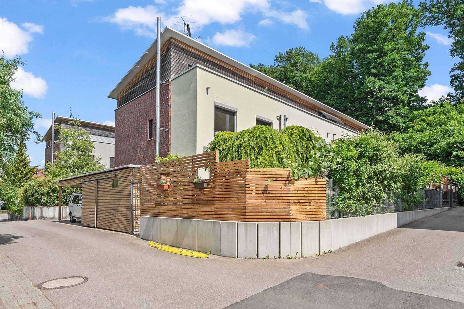 Hausansicht - Reihenendhaus in 79183 Waldkirch mit 152m² kaufen