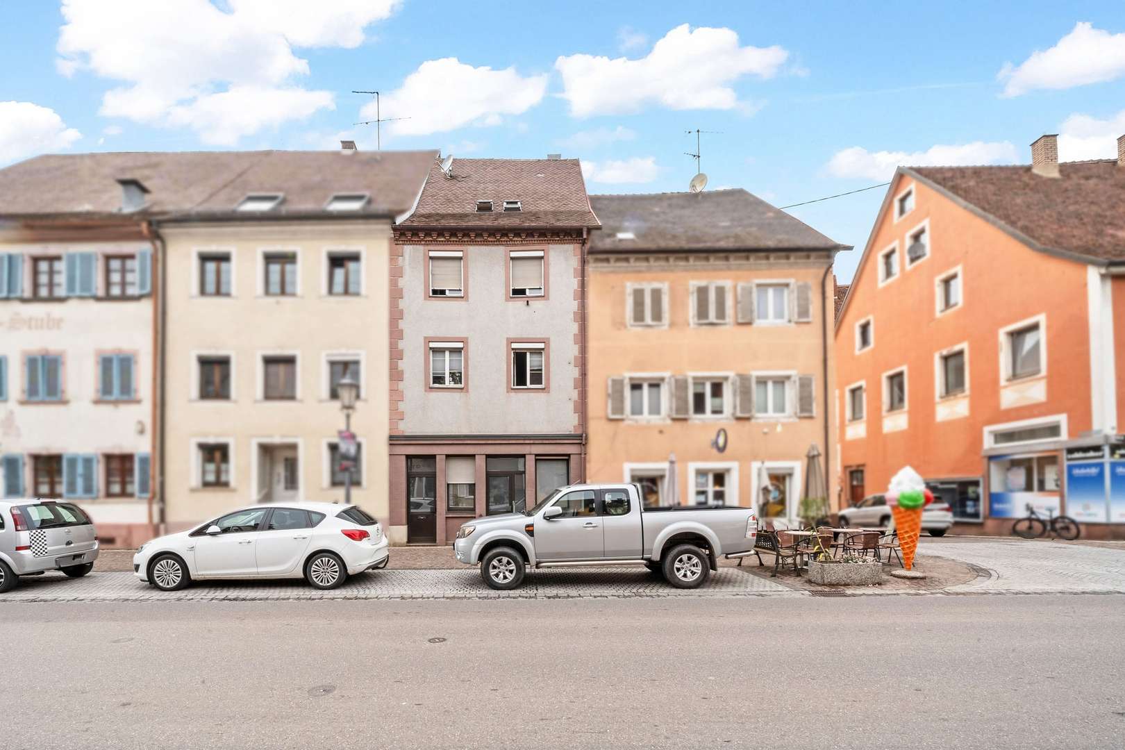 Außenansicht - Sonstige in 79341 Kenzingen mit 130m² kaufen