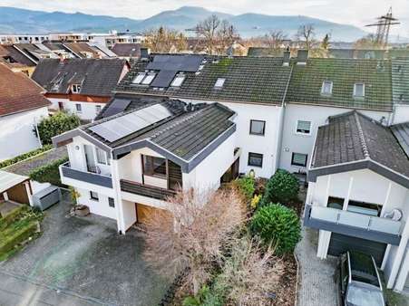 Ansicht - Reihenhaus in 79114 Freiburg im Breisgau mit 190m² kaufen