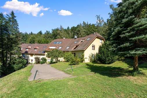 Ansicht - Mehrfamilienhaus in 79108 Freiburg im Breisgau mit 421m² als Kapitalanlage kaufen