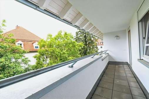 Balkon - Etagenwohnung in 79115 Freiburg im Breisgau mit 24m² kaufen