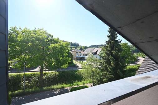 2. Balkon - Dachgeschosswohnung in 79331 Teningen mit 74m² kaufen