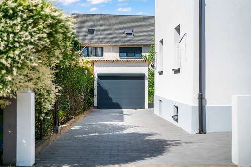 Garage und Hof - Doppelhaushälfte in 79341 Kenzingen mit 160m² kaufen