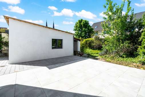 Terrasse Terrasse - Doppelhaushälfte in 79341 Kenzingen mit 160m² kaufen