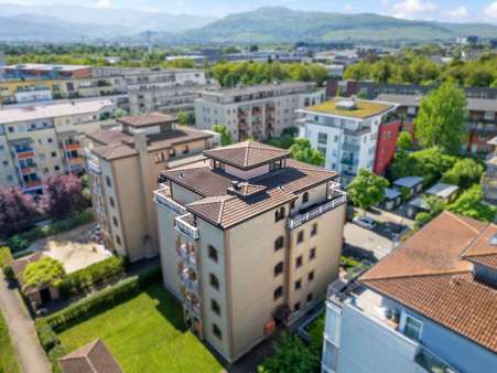 Hausansicht - Penthouse-Wohnung in 79111 Freiburg mit 162m² kaufen