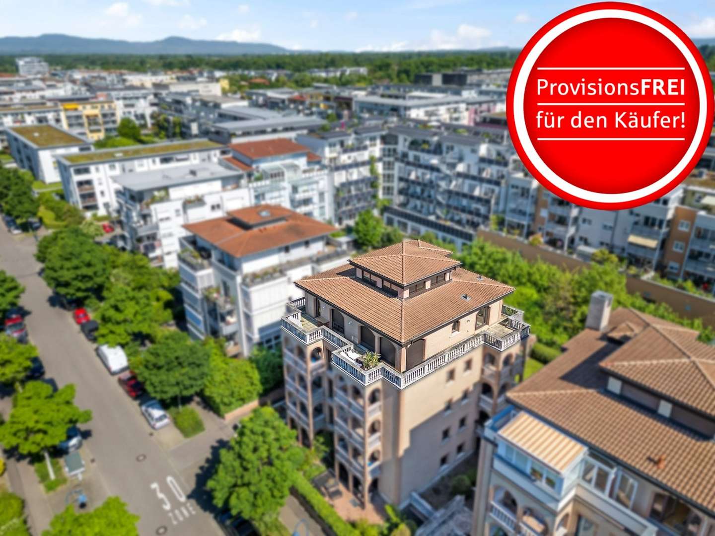 Hausansicht - Penthouse-Wohnung in 79111 Freiburg mit 162m² kaufen