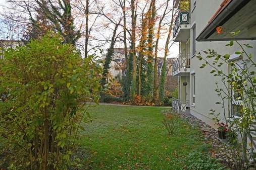 Blick zum Balkon - Erdgeschosswohnung in 79183 Waldkirch mit 54m² kaufen