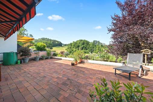 Dachterrasse mit Aussicht Dachterrasse mit Aussicht - Doppelhaushälfte in 79280 Au mit 169m² kaufen