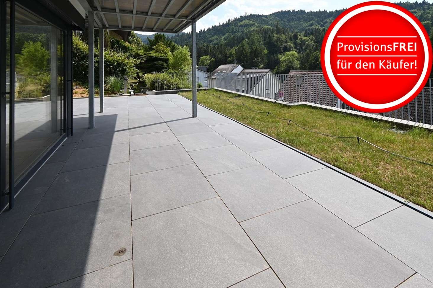Terrasse mit Aussicht Terrasse mit Aussicht - Erdgeschosswohnung in 79183 Waldkirch mit 197m² kaufen