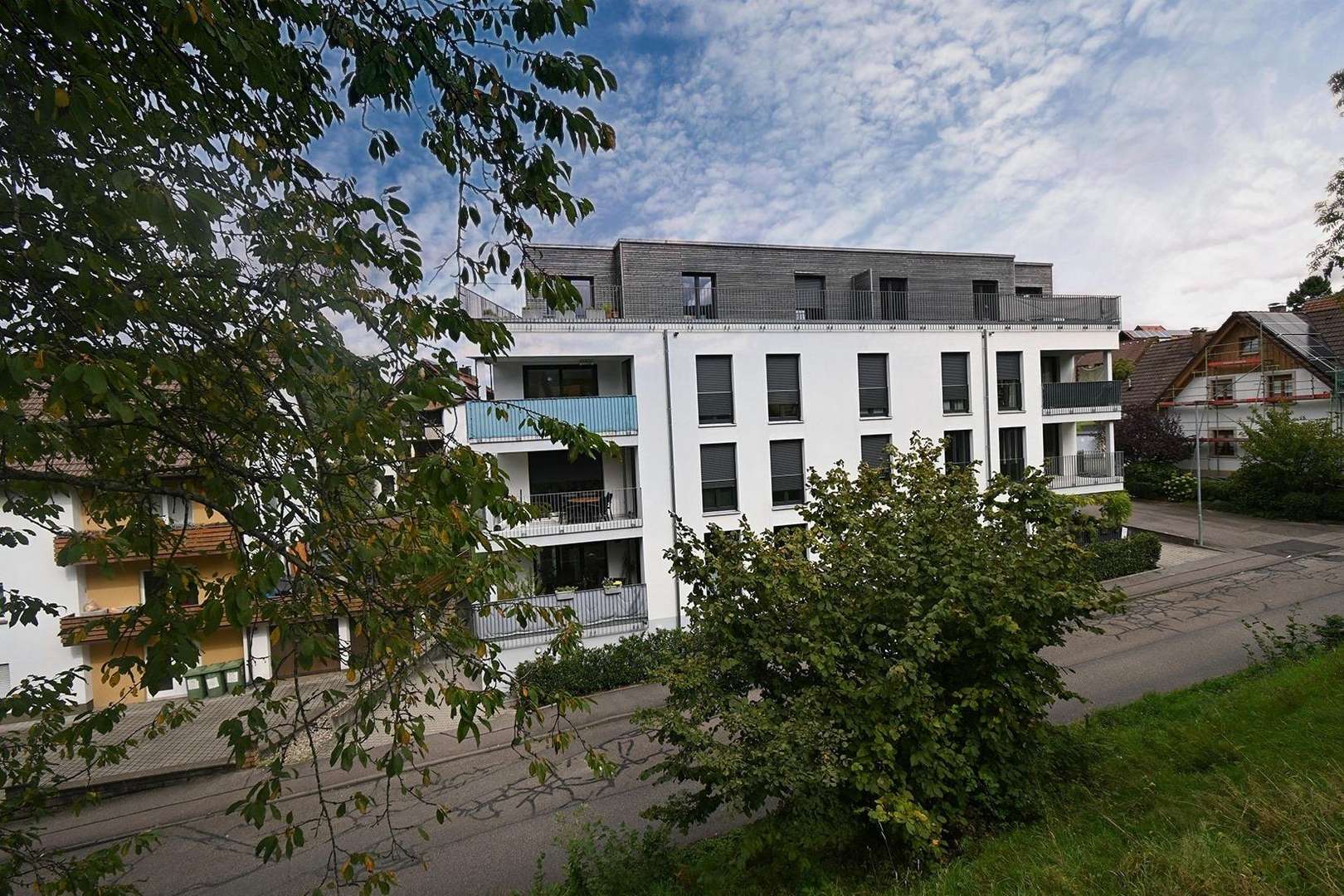 Hausansicht Hausansicht - Etagenwohnung in 79183 Waldkirch mit 108m² kaufen