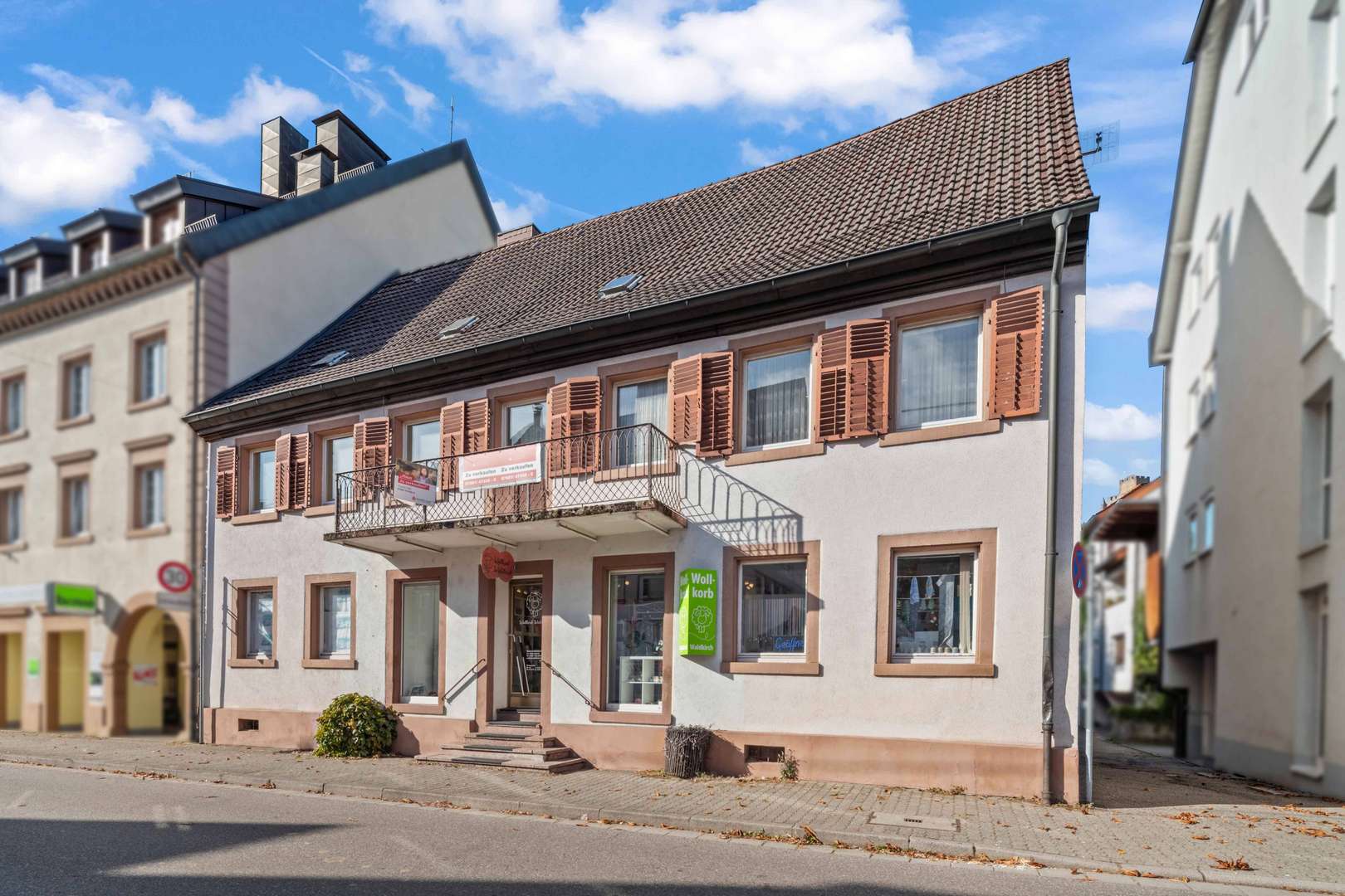 Hausansicht von der Lange Straße Hausansicht von der Lange Straße - Mehrfamilienhaus in 79183 Waldkirch mit 230m² kaufen