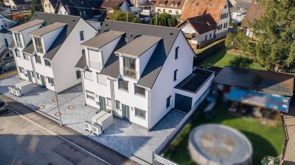 Luftaufnahme - Einfamilienhaus in 79108 Freiburg im Breisgau mit 124m² günstig kaufen