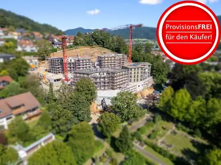 Helle Neubau-Komfortwohnung mit großer Sonnenterrasse in Freiburgnähe