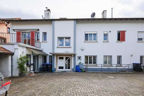 Außenansicht Außenansicht - Dachgeschosswohnung in 79585 Steinen mit 53m² kaufen