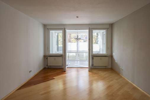 Wohnzimmer - Etagenwohnung in 79591 Eimeldingen mit 75m² kaufen