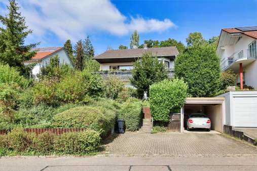 Außenansicht Front - Zweifamilienhaus in 79539 Lörrach mit 185m² kaufen