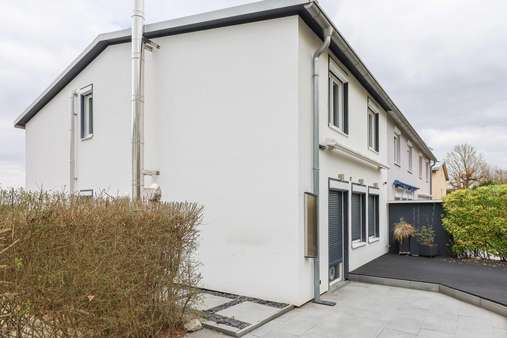Blick Terrasse Blick Terrasse - Reihenendhaus in 79540 Lörrach mit 111m² kaufen
